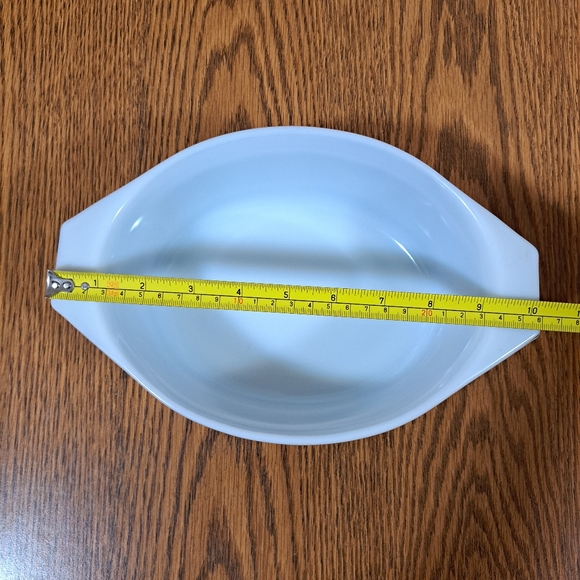 Pyrex Woodland Oval Casserole Dish 1.5 Liter 043 - Picture 10 of 10